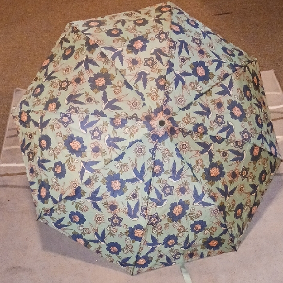 Karma Teal and Pink Bird Umbrella - Picture 4 of 5